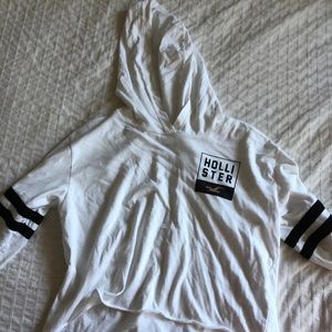 white hollisters crop top